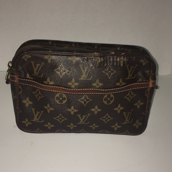 Louis Vuitton Handbags - Louis Vuitton Monogram Compiegne 23 Toiletry Bag